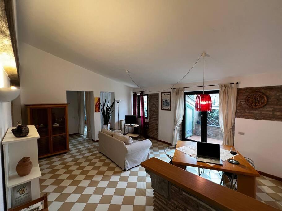 La Mansarda Apartment Сан Миниато Екстериор снимка