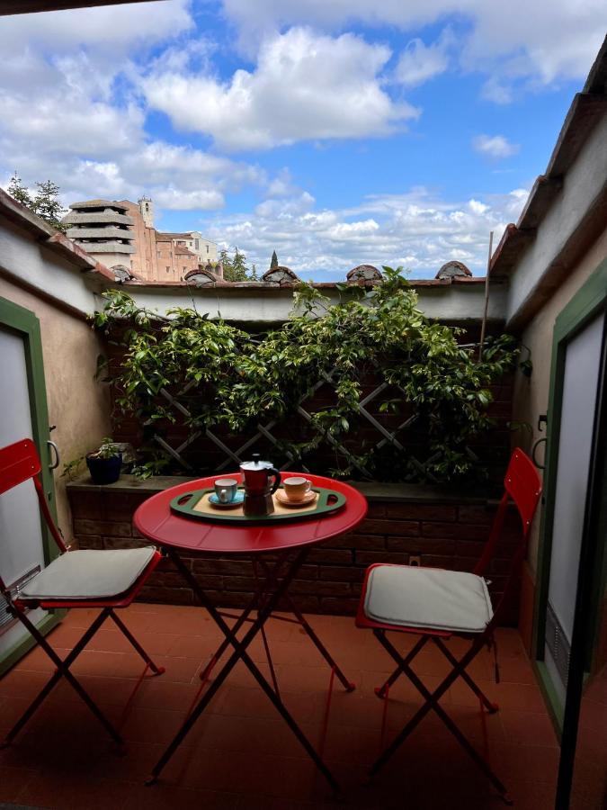La Mansarda Apartment Сан Миниато Екстериор снимка