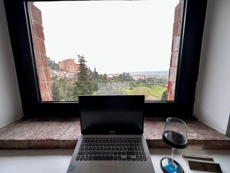 La Mansarda Apartment Сан Миниато Екстериор снимка